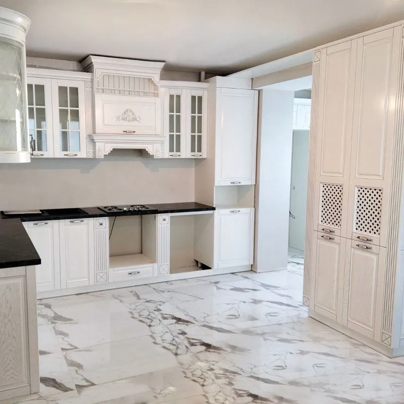 Mobilă bucătărie la comandă Neoclassic, MDF furniruit furnir + patină, București